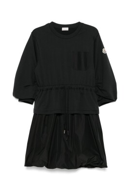 robe-elegante-noire