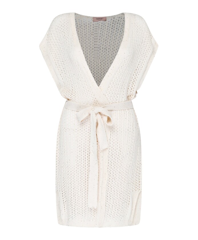 cardigan-long-blanc-avec-design-ajoure
