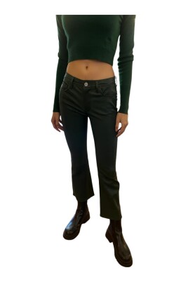straight-trousers