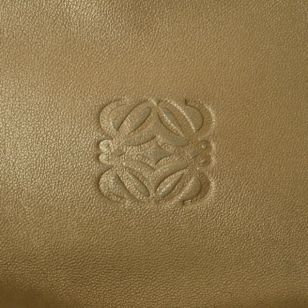 Loewe Pre-owned Leather handbags Green Dames