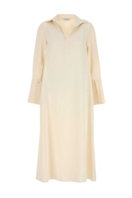 collection-de-robes-pures-elegantes
