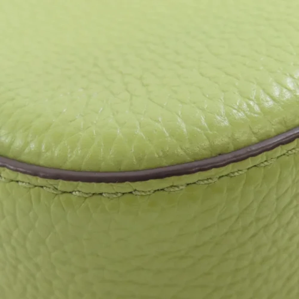 Michael Kors Pre-owned Leather shoulder-bags Green Dames
