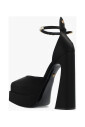 high-heel-sandals