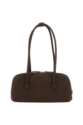 brown-leather-tote-bag-with-logo