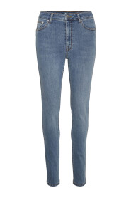 Röhrenjeans