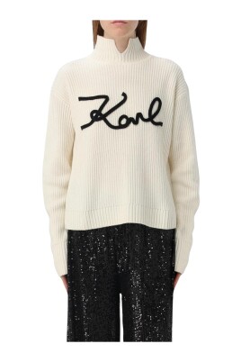 merino-wool-mock-neck-sweater