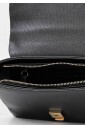 sac-a-main-de-luxe-noir-design-elegant