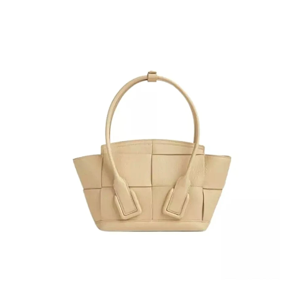 Bottega Veneta Stijlvolle Leren Tas Beige Dames