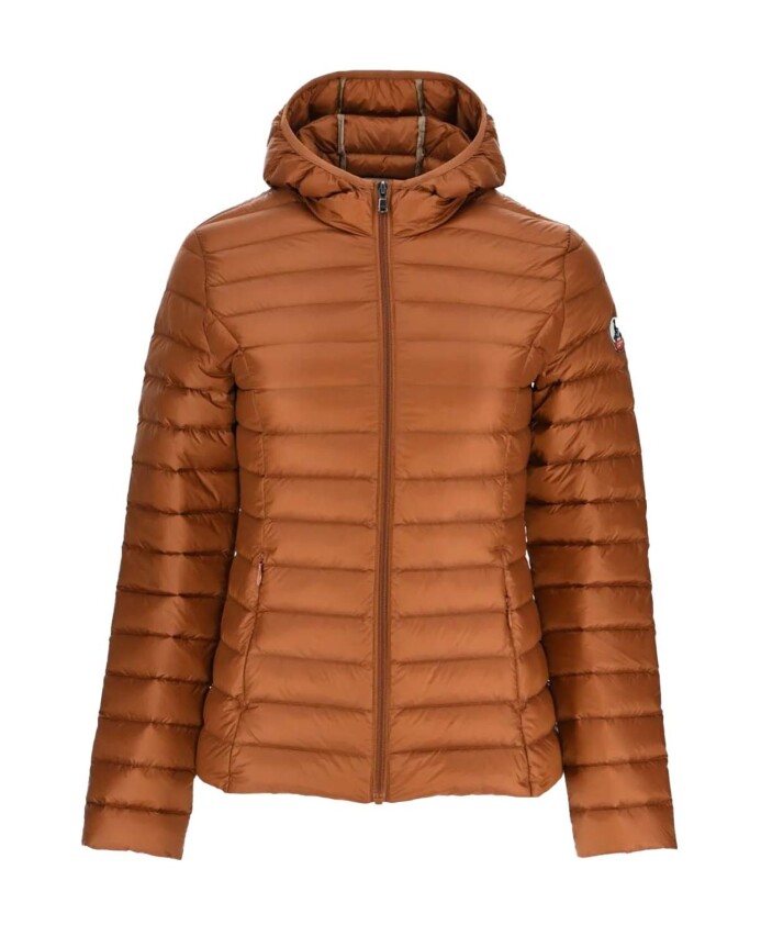 veste-legere-a-capuche-en-duvet
