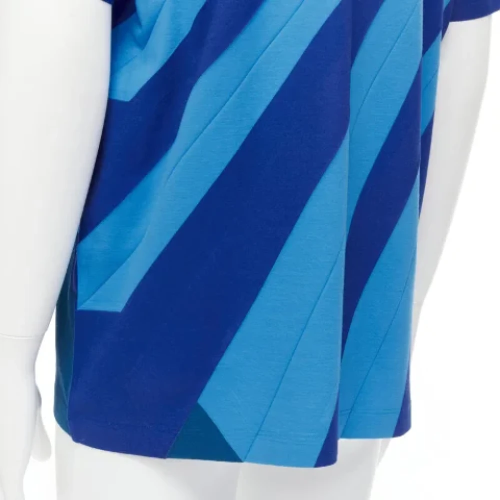 Issey Miyake Pre-owned Cotton tops Blue Dames