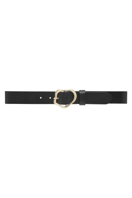 classic-black-belt-with-decorative-buckle