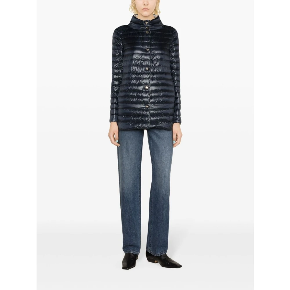 Herno Blauwe Gewatteerde Funnel Neck Jas Blue Dames
