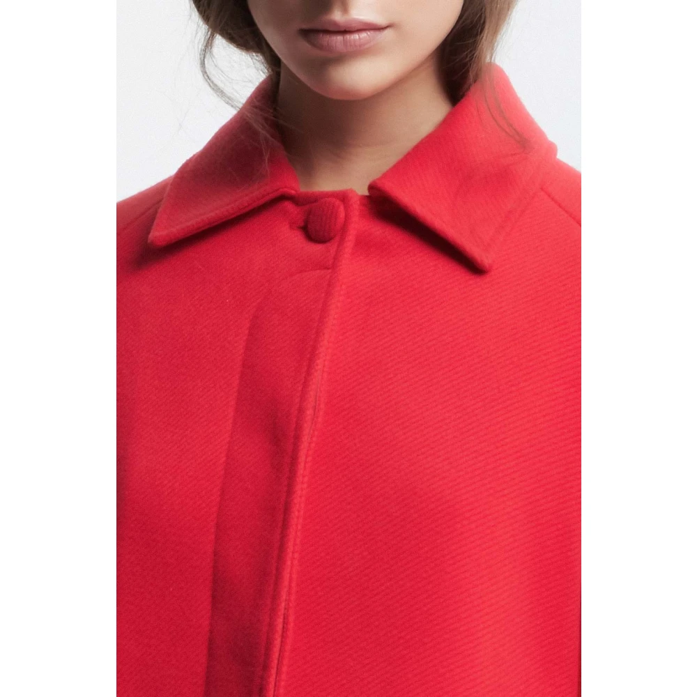 Kocca Stijlvolle Minimalistische Jas Red Dames