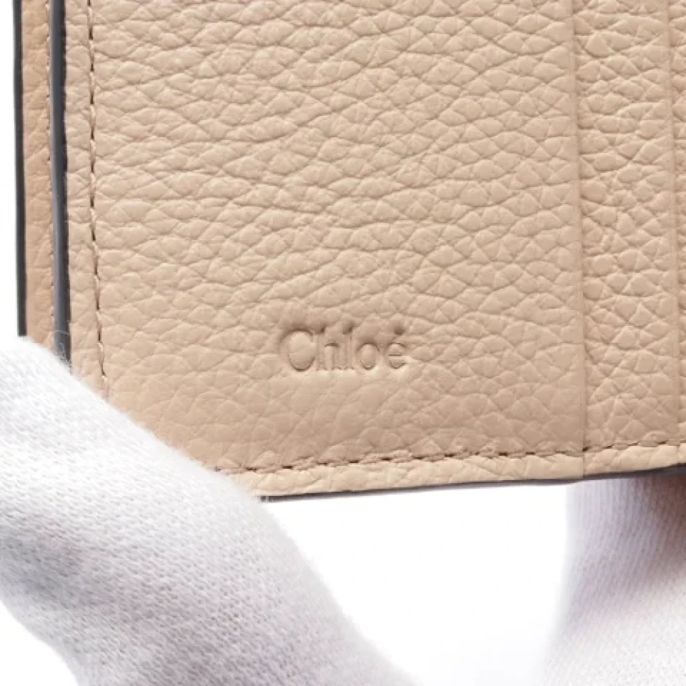 Chloé Pre-owned Leather wallets Beige Dames