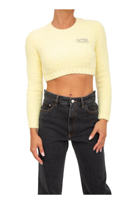 stylish-knit-top