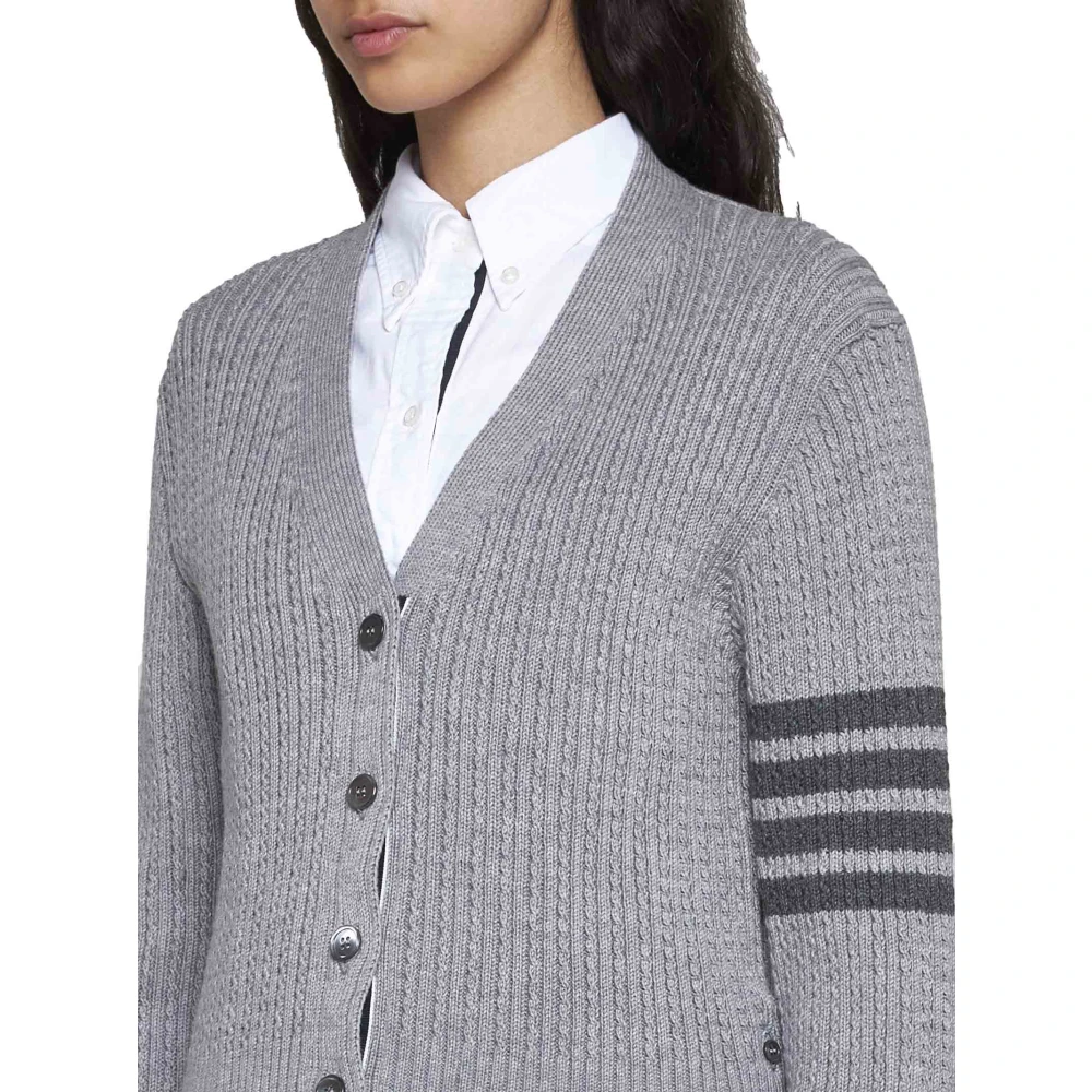 Thom Browne Cropped V-Neck Sweater met Strepen Gray Dames