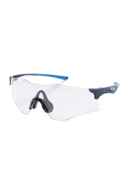 polished-navy-sunglasses