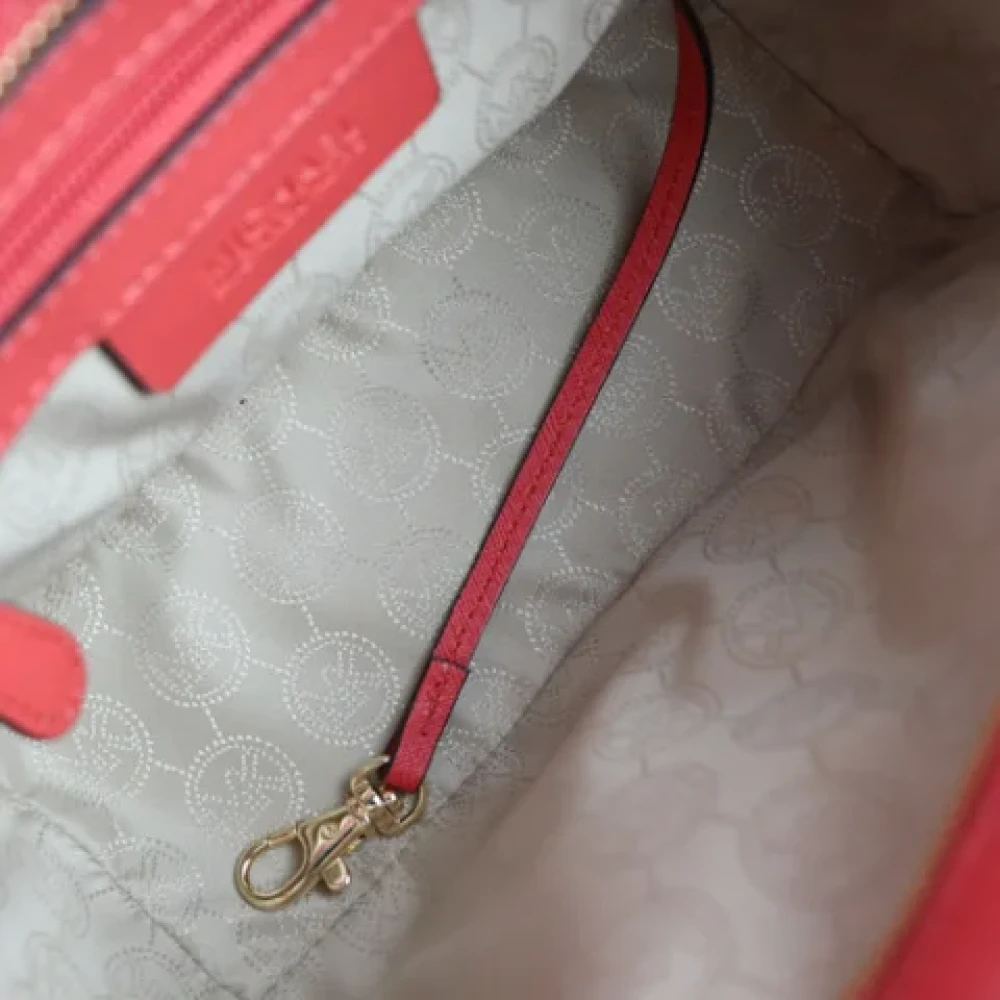 Michael Kors Pre-owned Fabric shoulder-bags Red Dames