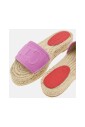 espadrilles-en-cuir-matelasse-a-insignes-d-initiales