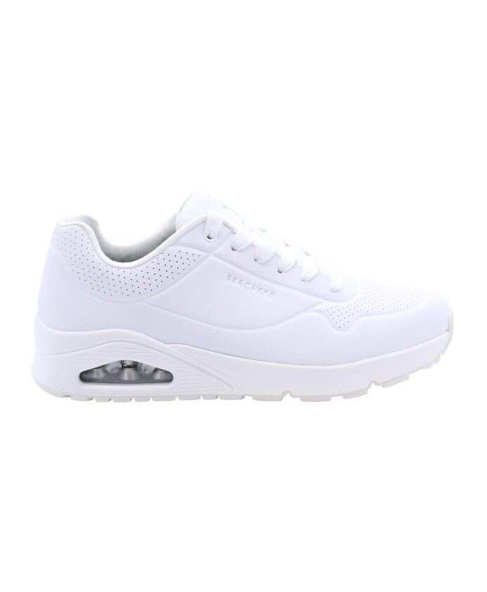 sneaker-elegant-pour-un-style-actif