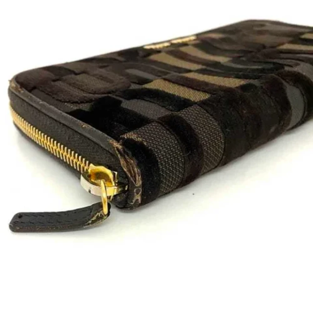 Miu Pre-owned Leather wallets Brown Dames