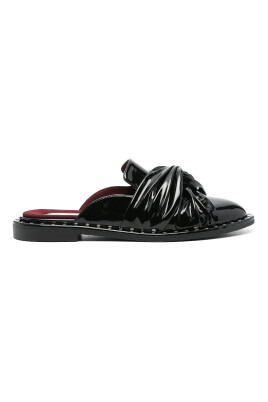 falabella-lux-lacktofflor