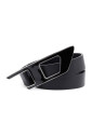 ceinture-en-cuir-avec-boucle-en-d-emaillee