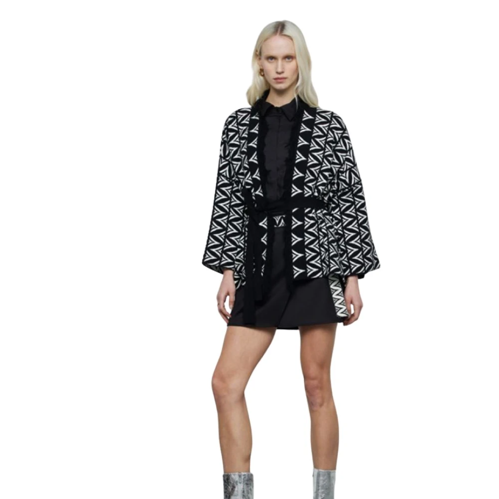 Akep Witte Sweaters voor een stijlvolle uitstraling White Dames
