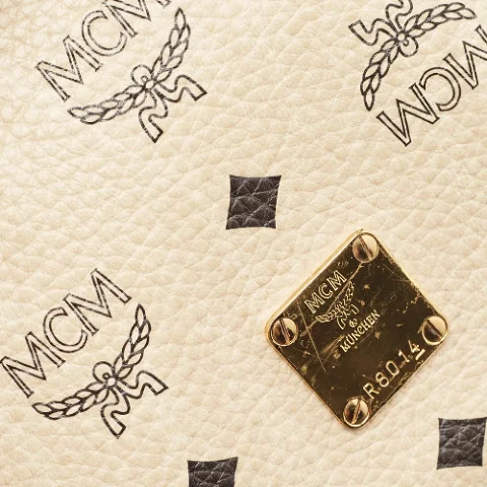 MCM Pre-owned Leather shoulder-bags Beige Dames