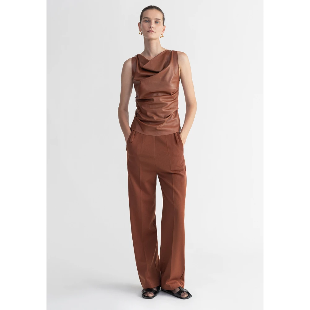 Aeron Camille Brown Dames