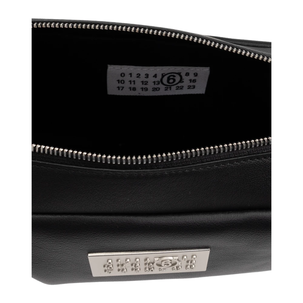 MM6 Maison Margiela Schoudertas 5AC Black Unisex