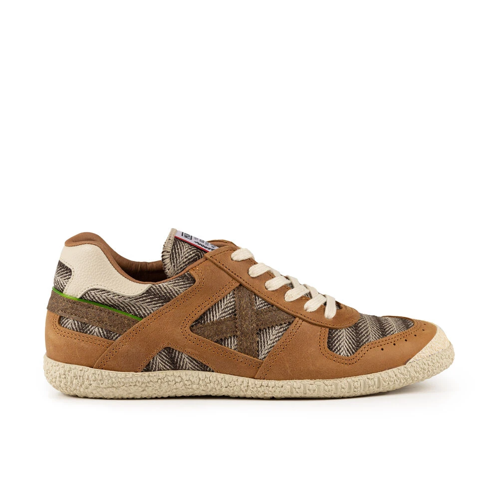 Munich - Shoes > Sneakers - Brown - Munich - Modalova