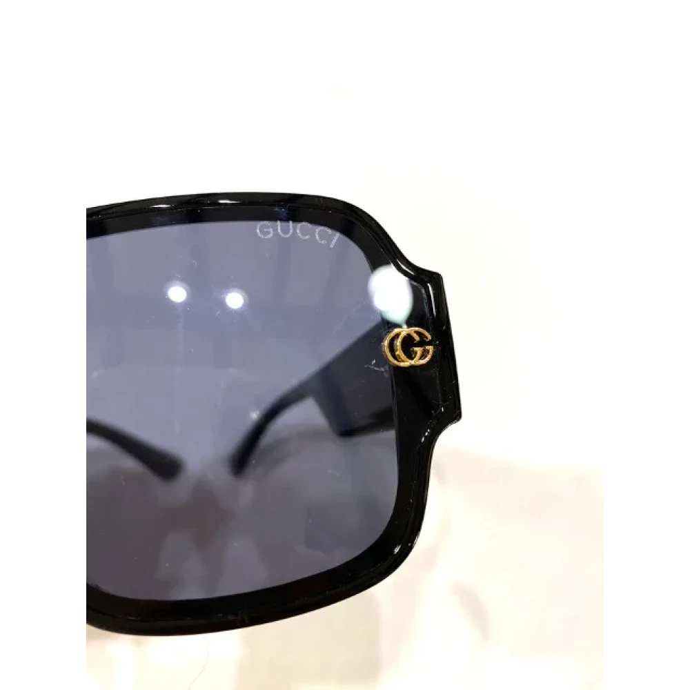 Gucci Vintage Pre-owned Plastic sunglasses Black Dames