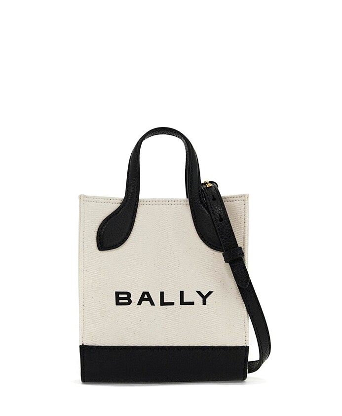 stylish-leather-bag-for-women