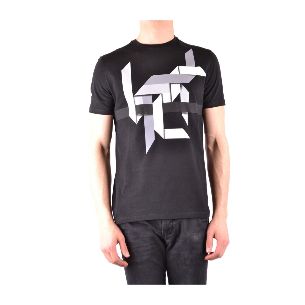 Kupuj kolekcje Neil Barrett online na Showroom