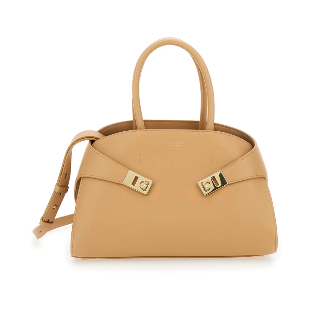 Salvatore Ferragamo Beige Handtas met Gancini Gesp Sluiting Beige Dames