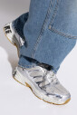 dragger-sneakers