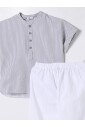 chic-combinaison-enfant-en-blanc