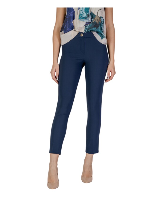 blauwe-effen-broek-met-rits-en-knoopsluiting