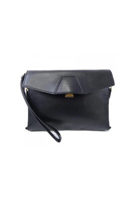 pre-owned-cuir-sacs-main