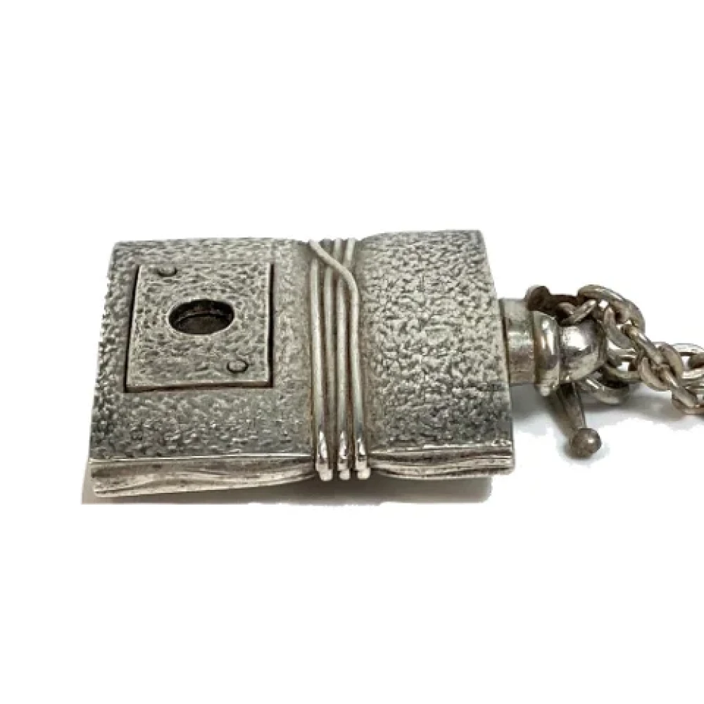 Hermès Vintage Pre-owned Stainless Steel key-holders Gray Unisex