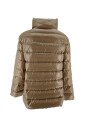 manteau-bouffant-camel-avec-crochet