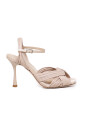 gedrapeerde-nude-sandalen