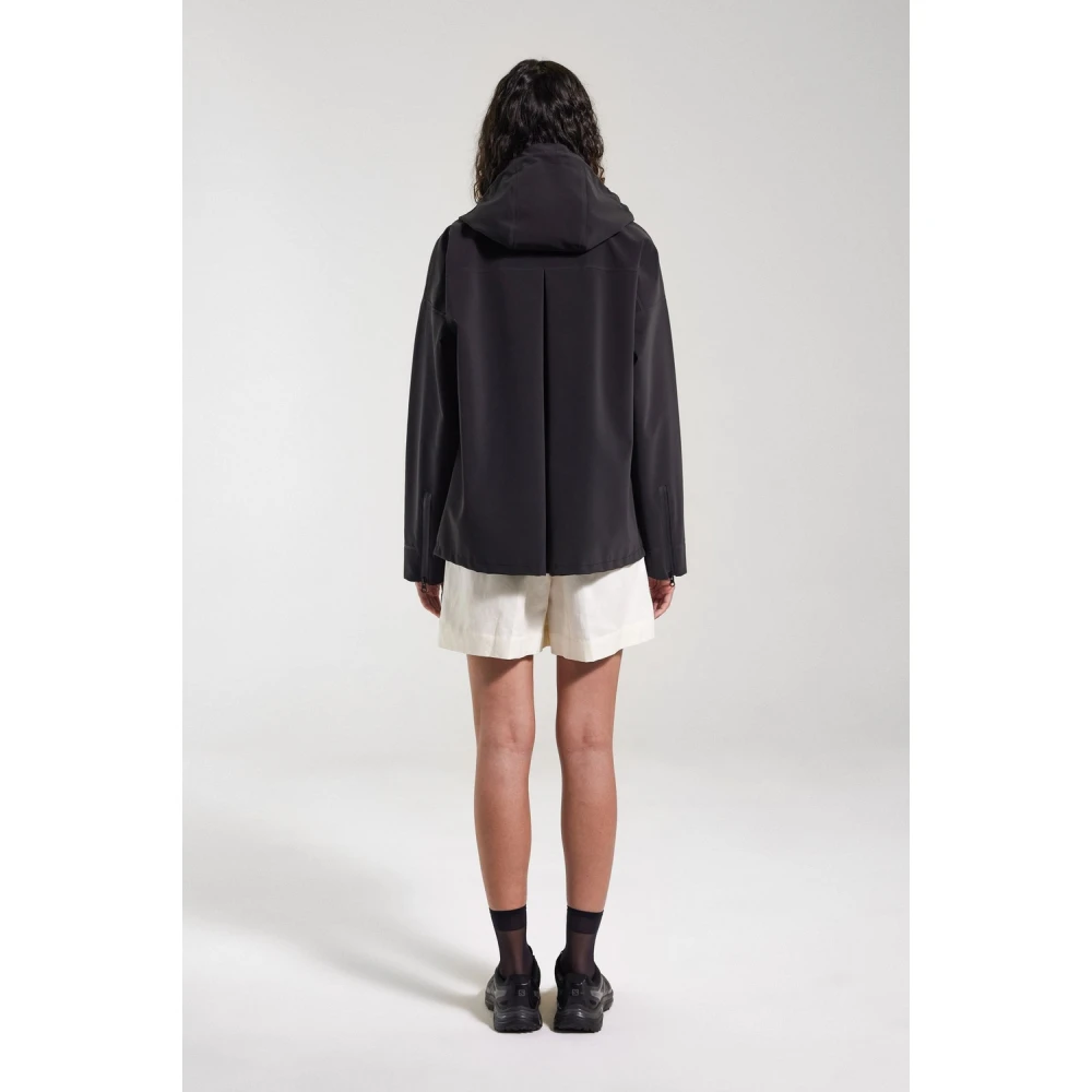 Stutterheim Matte Regenjas met Elegante Silhouet Black Dames