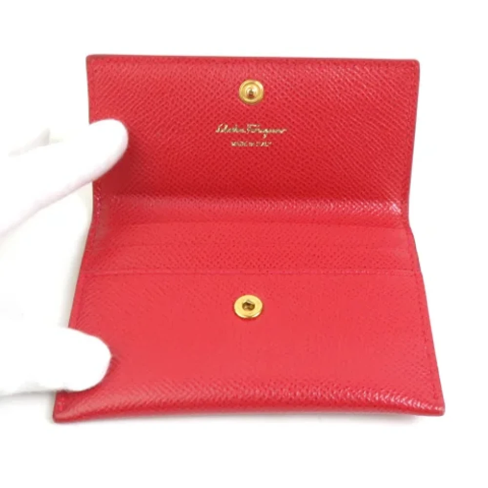 Salvatore Ferragamo Pre-owned Leather wallets Red Dames