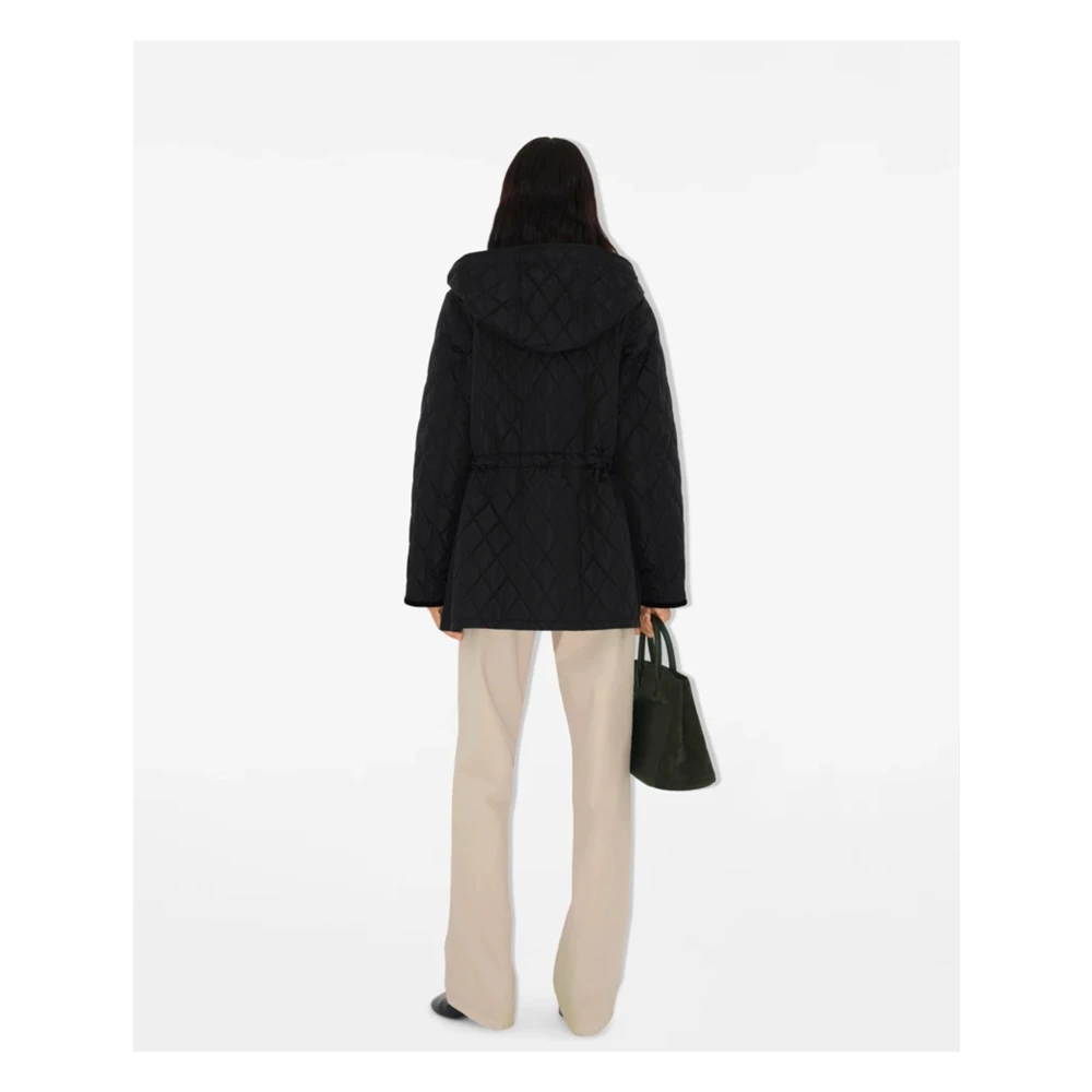 Burberry Zwarte Quilts voor Stijlvolle Huizen Black Dames