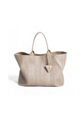 beige-handbag
