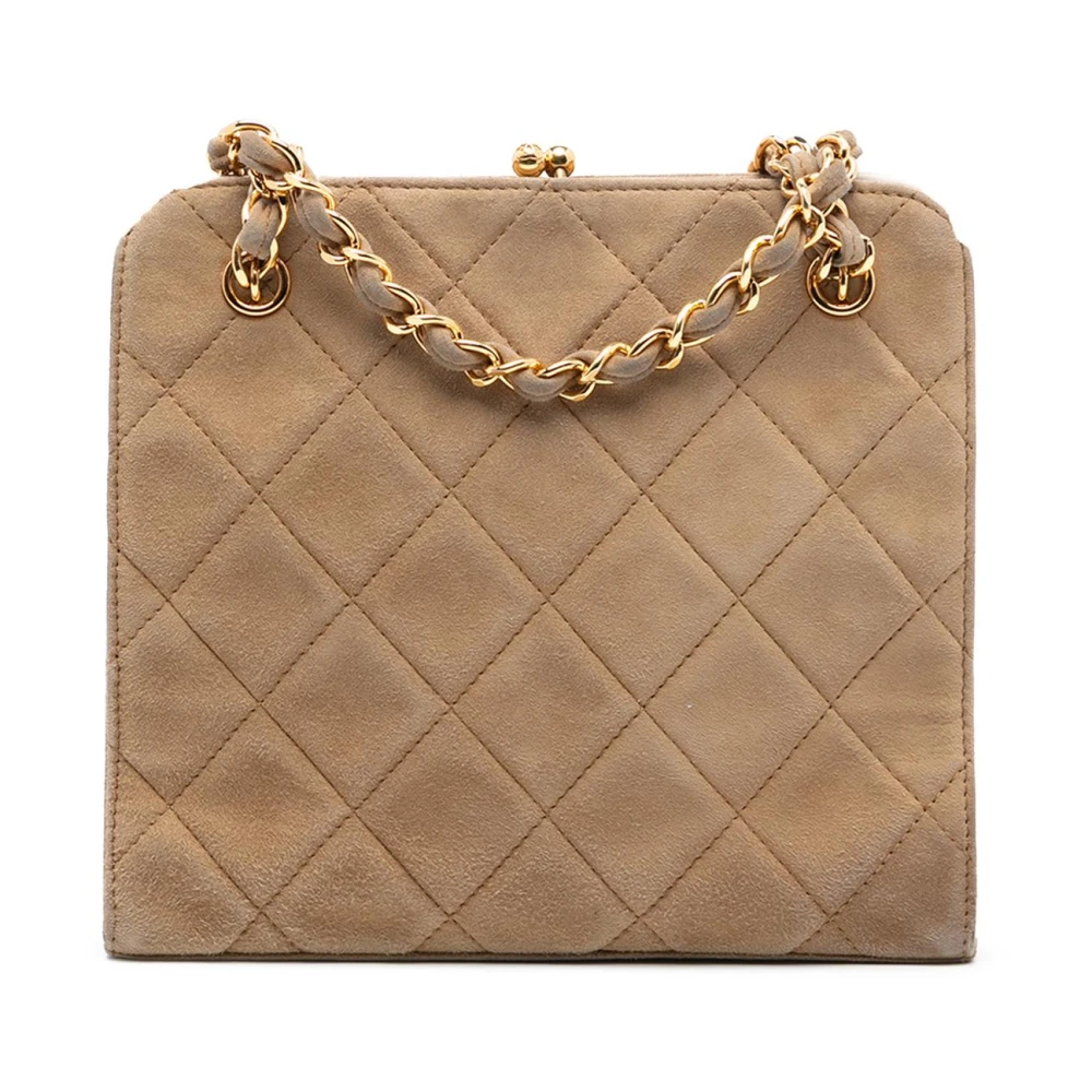 Chanel Vintage Women's Brown Pre-Owned Quilted Shoulder Bag