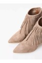 bottines-roses-en-daim-a-franges