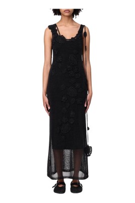 elegant-black-maxi-crochet-dress